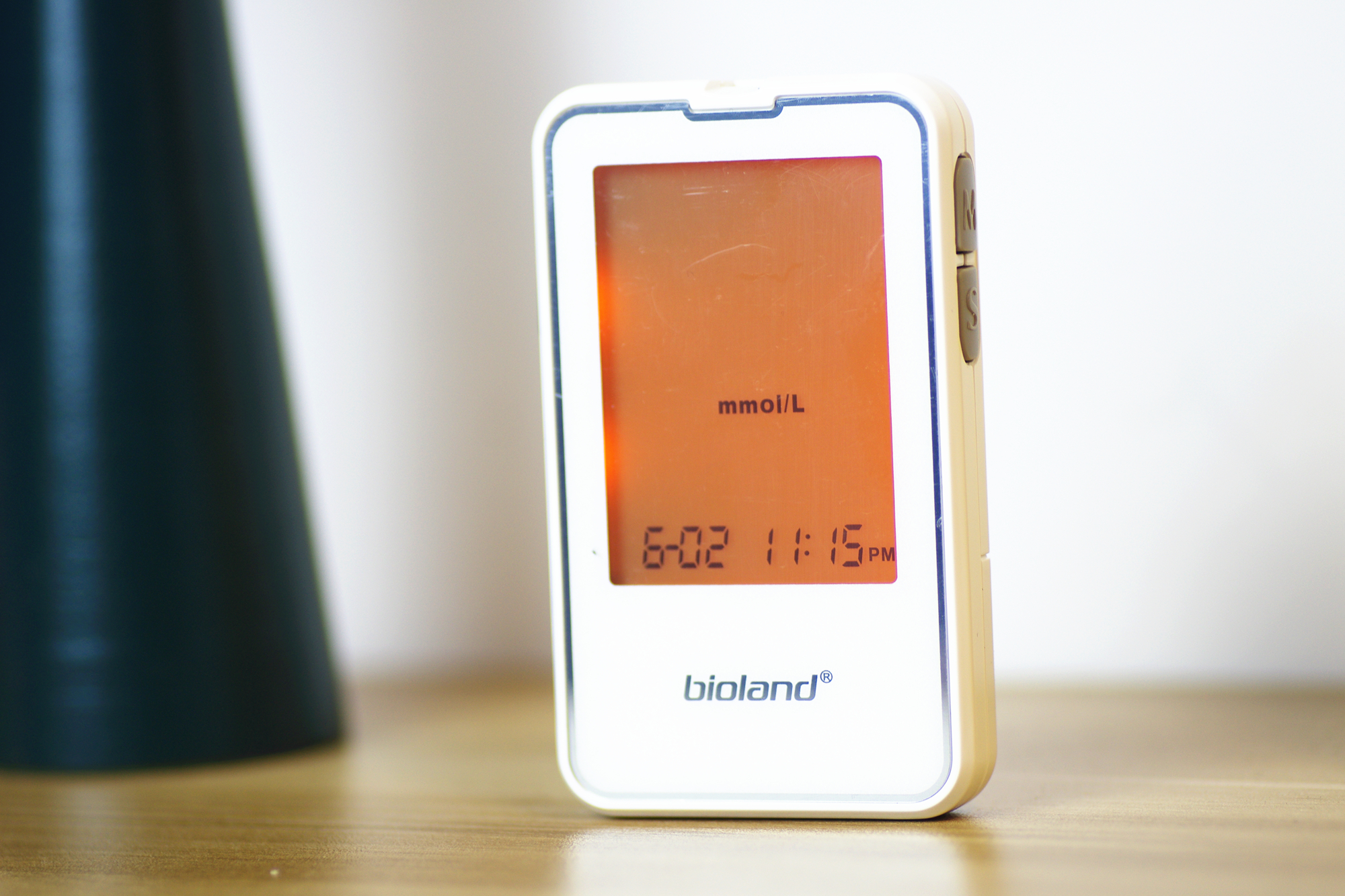 爱奥乐血糖仪测试视频,爱奥乐血糖仪测血糖视频教程