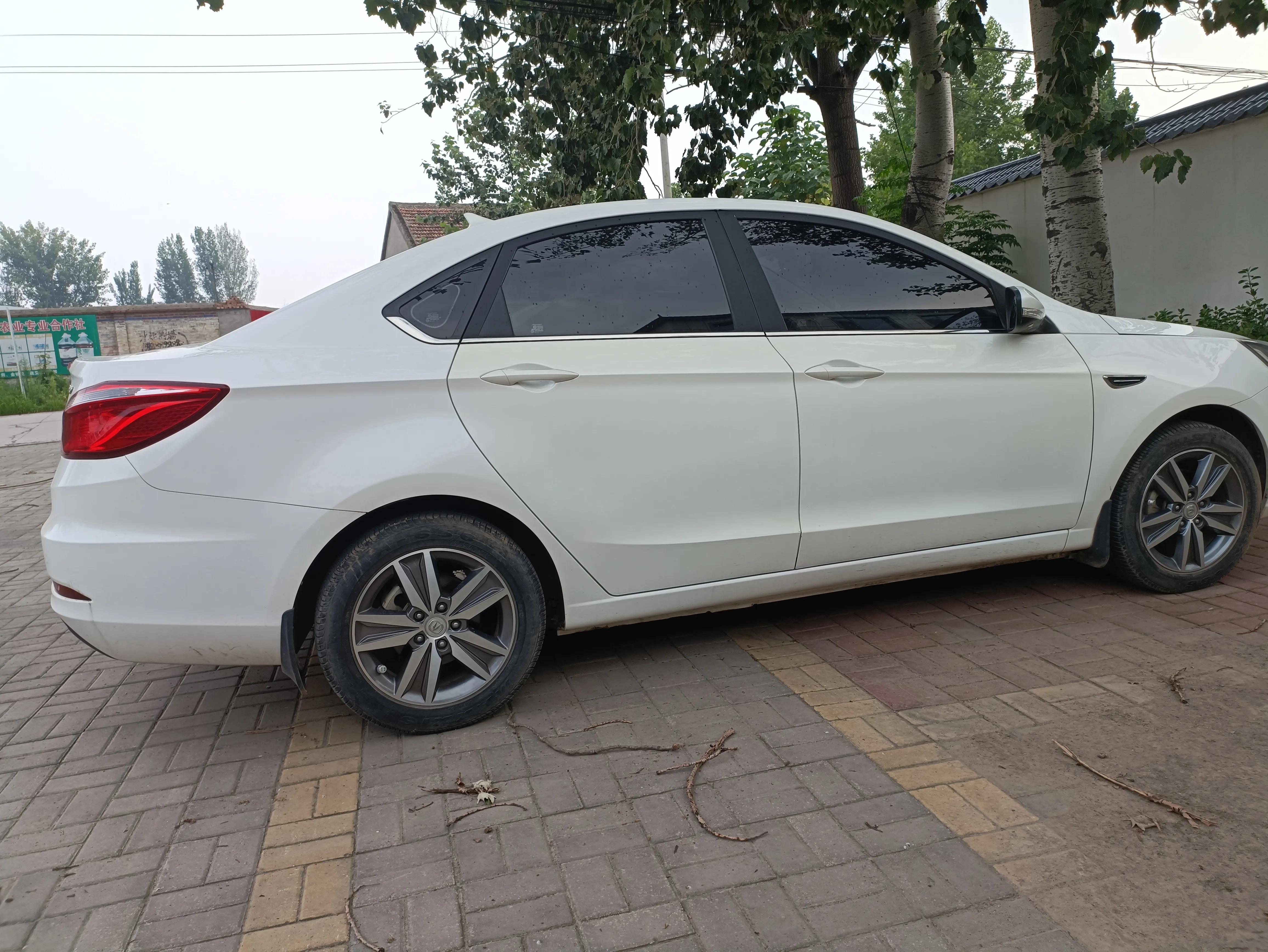 20款逸动尊贵版和22款逸动尊贵版,最经典的逸动是哪一款