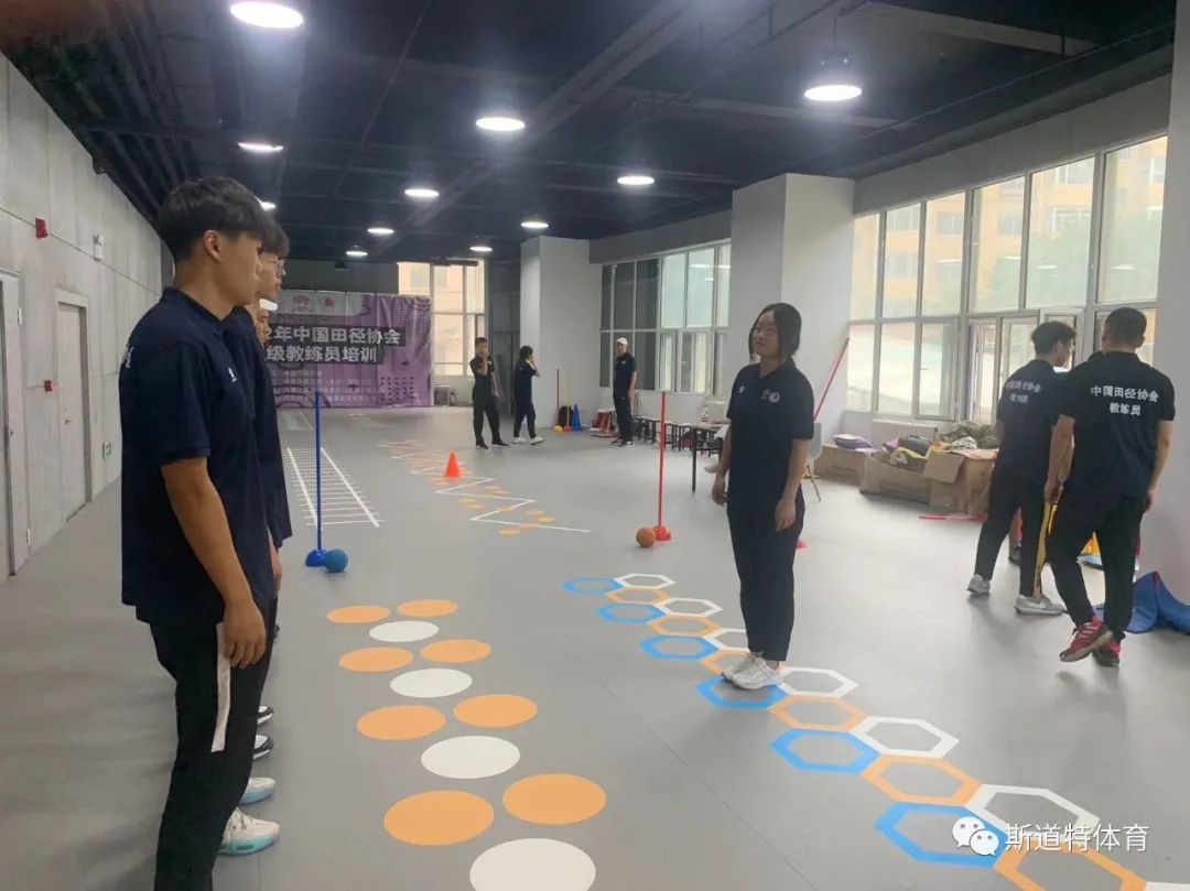 中国田径协会e级教练,中国田径协会教练员在哪里培训