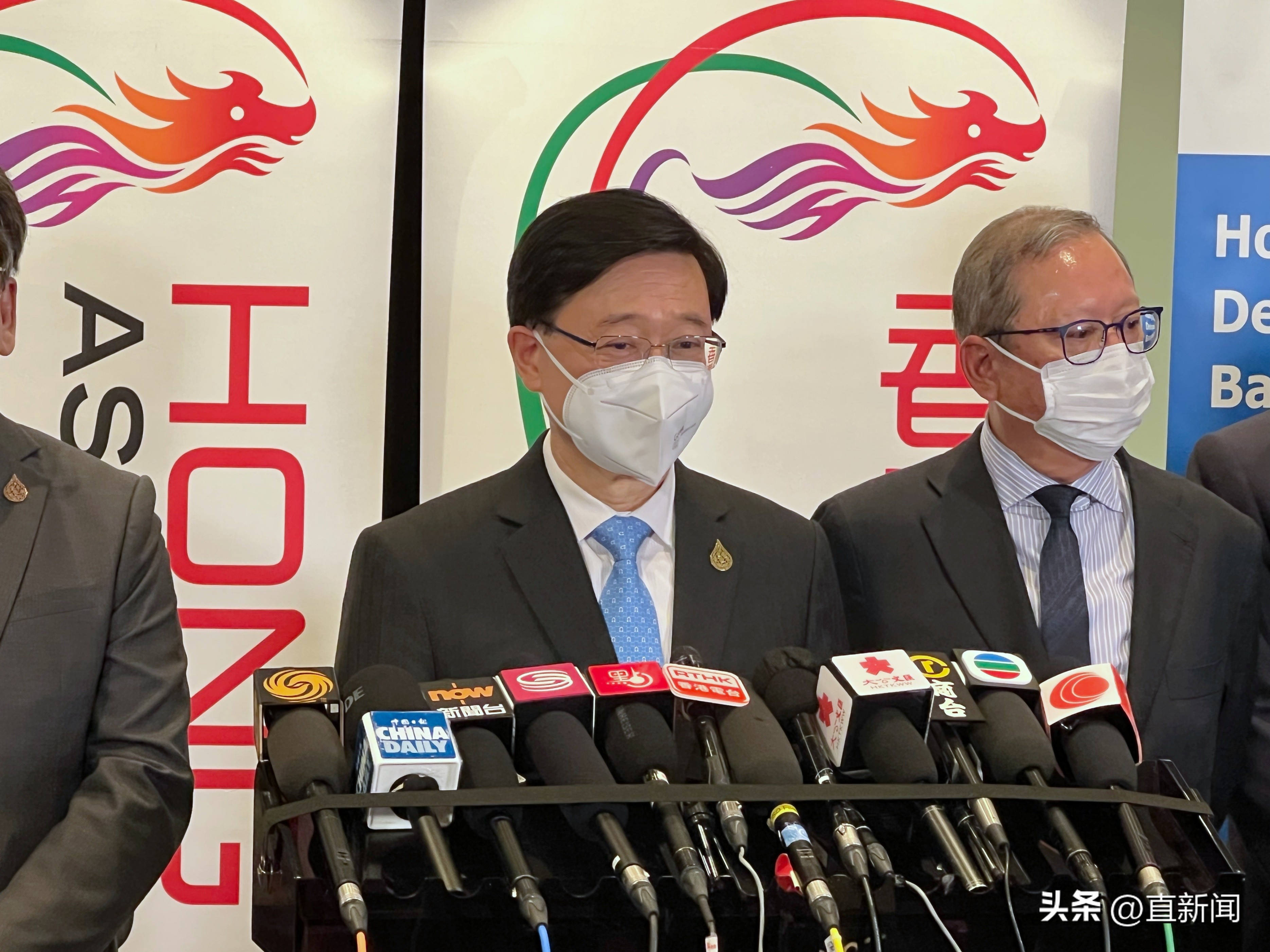 李家超，在APEC说好香港故事丨香港一日