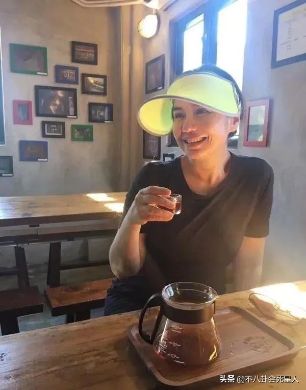 年过50却没生过孩子的12位女星,至今不生孩子的女明星