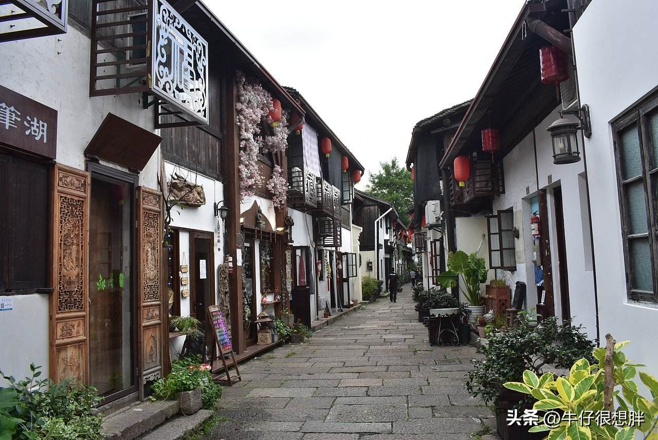 杭州西湖可以吃饭的景点,杭州西湖十大景点之一飞来峰