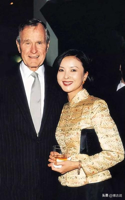 “东方美神”最后时光:自费27万执意从美回国,落地5天魂归故里