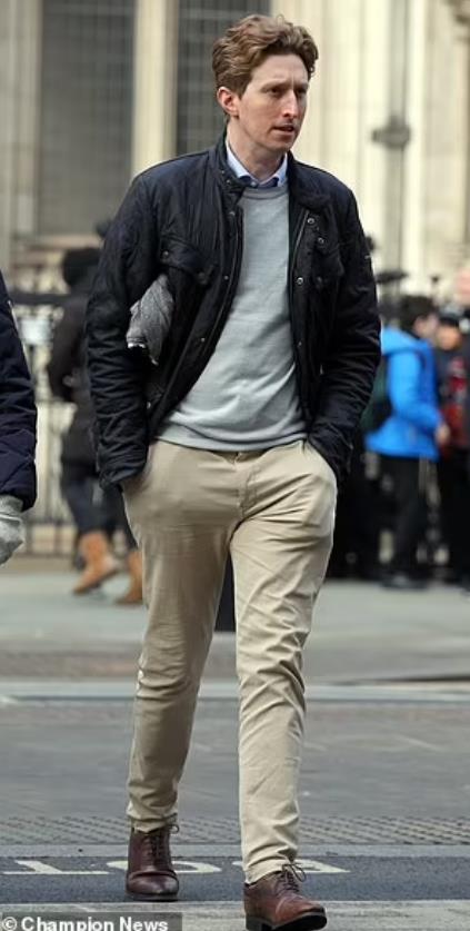 新买的房子花园里发现了日本虎杖，他成功起诉卖家，赔偿12万英镑