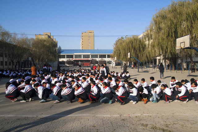 公务员提前批的院校,二本公务员录取分数低的大学