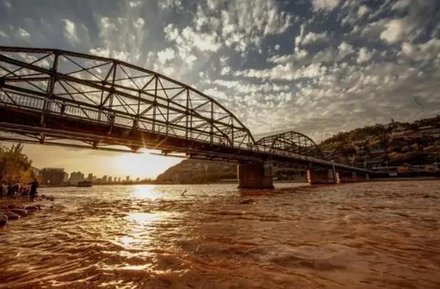 适合学生旅游的地方,适合学生去的旅游景点