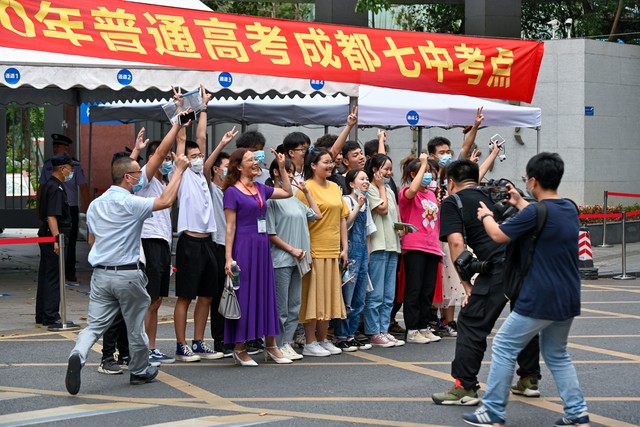 女生中考没考上高中学什么专业好,北京中考没考上高中怎么办