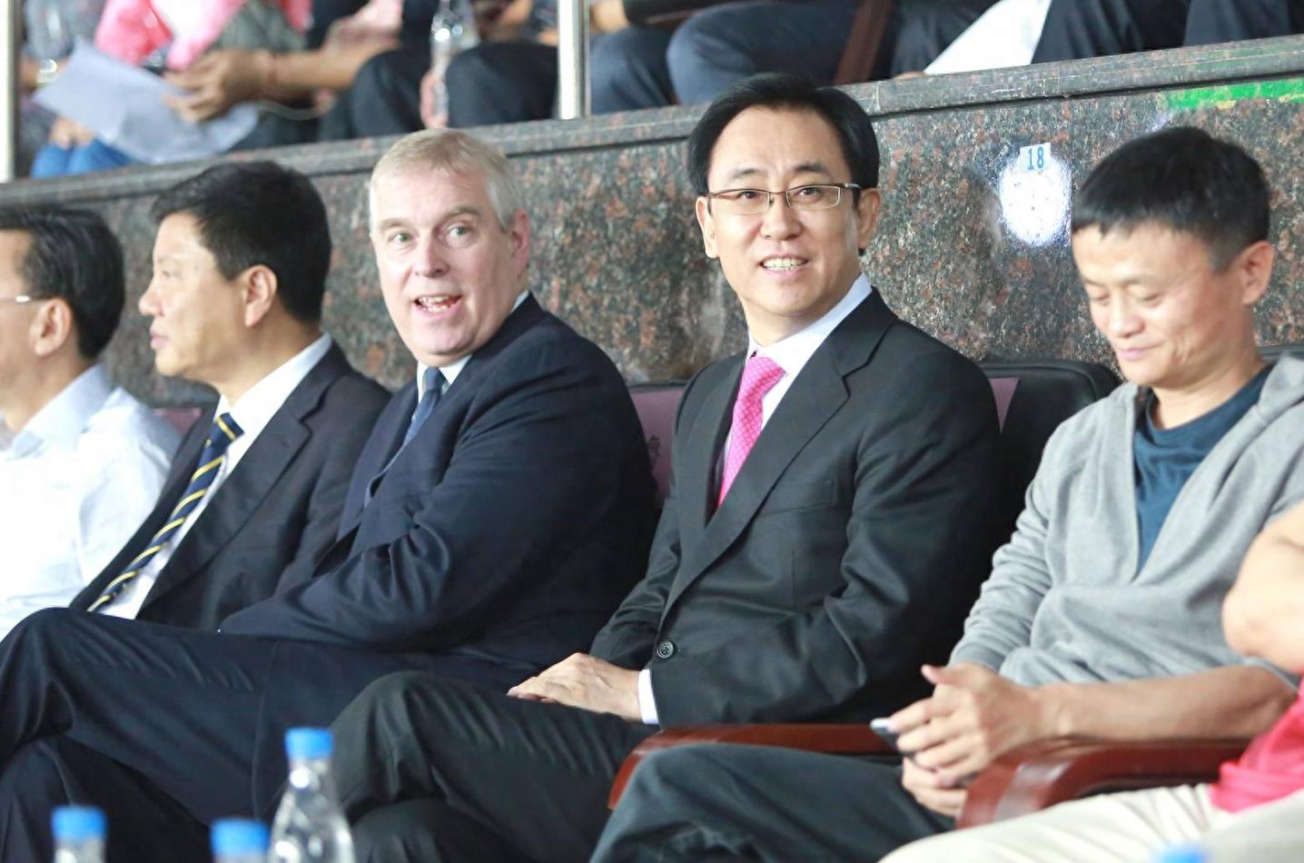 恒大集团许家印千亿资产,恒大控梯员38万