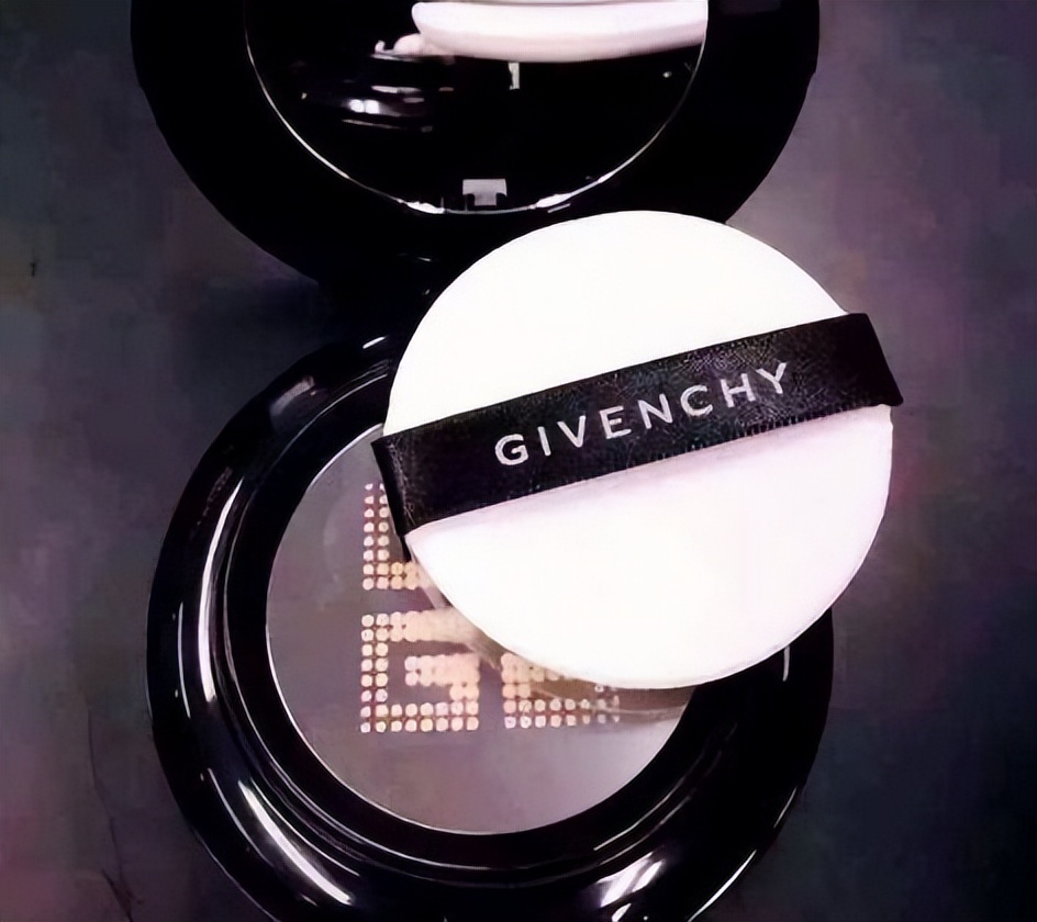 推荐几款最好用的平价粉底液,粉底液遮瑕不堵毛孔的哪款好用