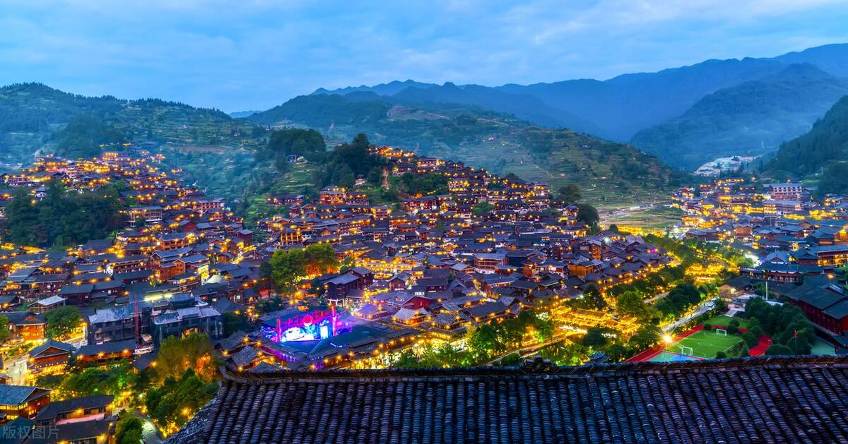 贵州旅游全攻略自由行四天三晚,2023国庆节武汉到贵州自驾游攻略