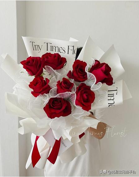 情人节送花送什么最好,情人节送花什么花可以放的时间长