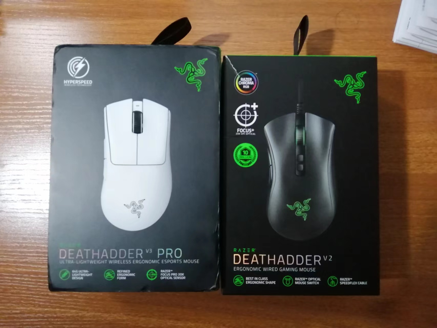 雷蛇炼狱蝰蛇v3极速版测评,雷蛇炼狱蝰蛇v3pro鼠标排名