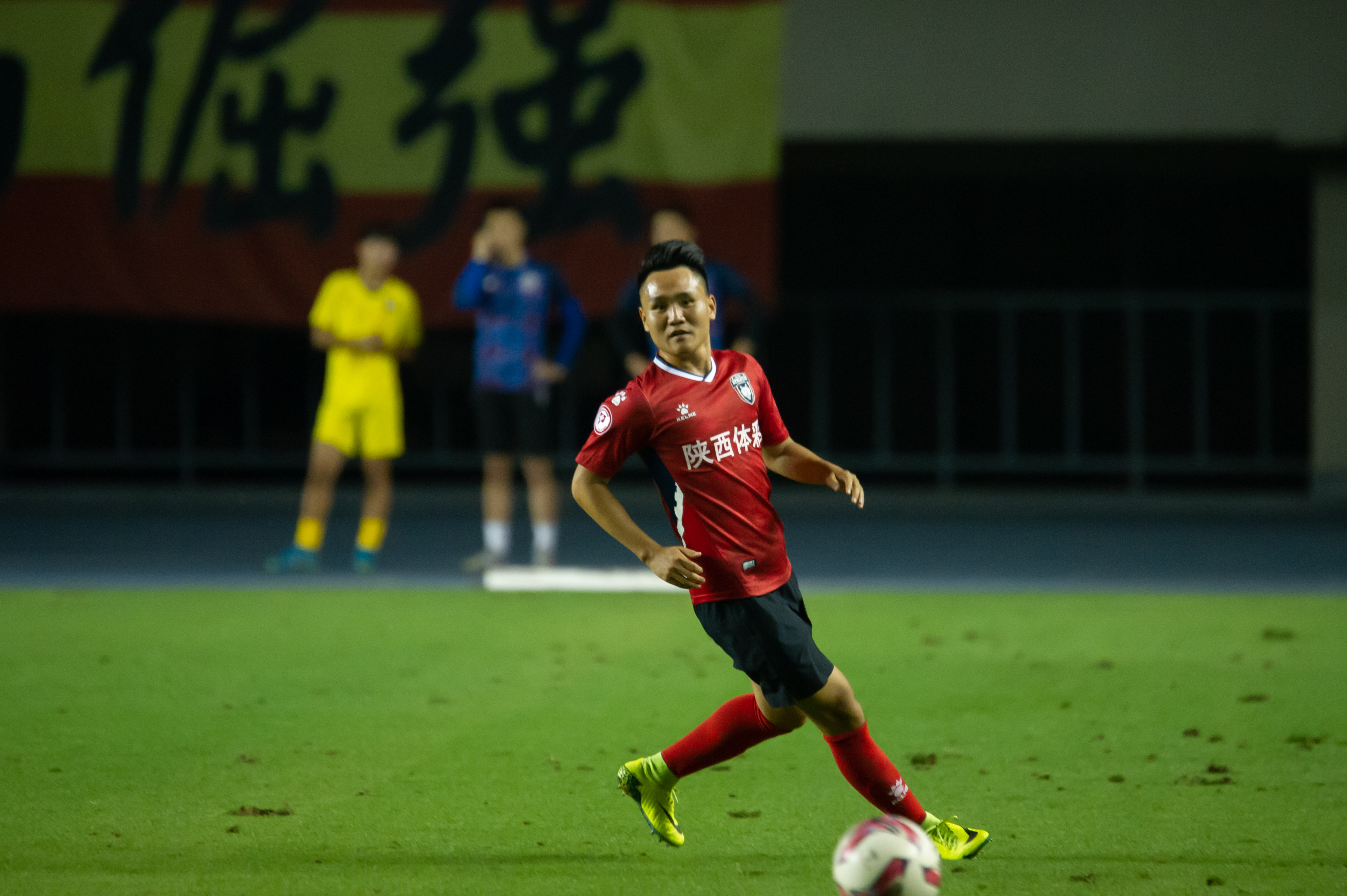 王尔卓足球青训,陕西浐灞足球王尔卓