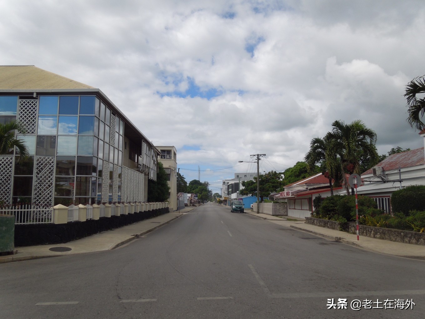 汤加面临的是火山喷发还是海啸,汤加火山爆发汤加还好吗