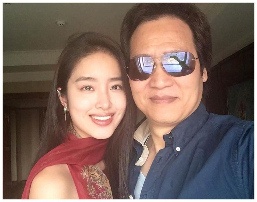 杨采钰陈金飞疑似离婚,陈金飞和杨采钰离婚吗