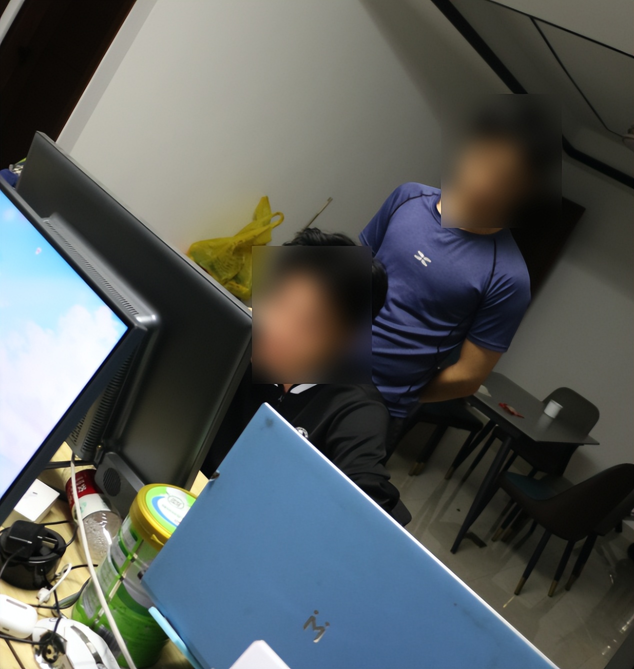 这届00后年赚过亿、掘金TikTok，看完我酸了...