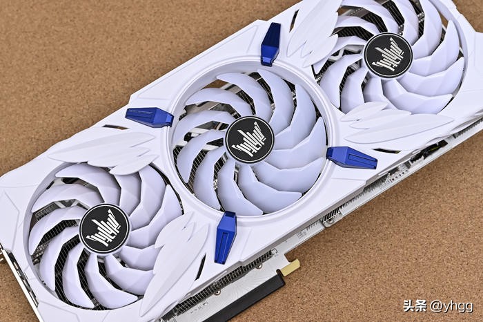 拆解华擎b760m,华擎b760m配合显卡