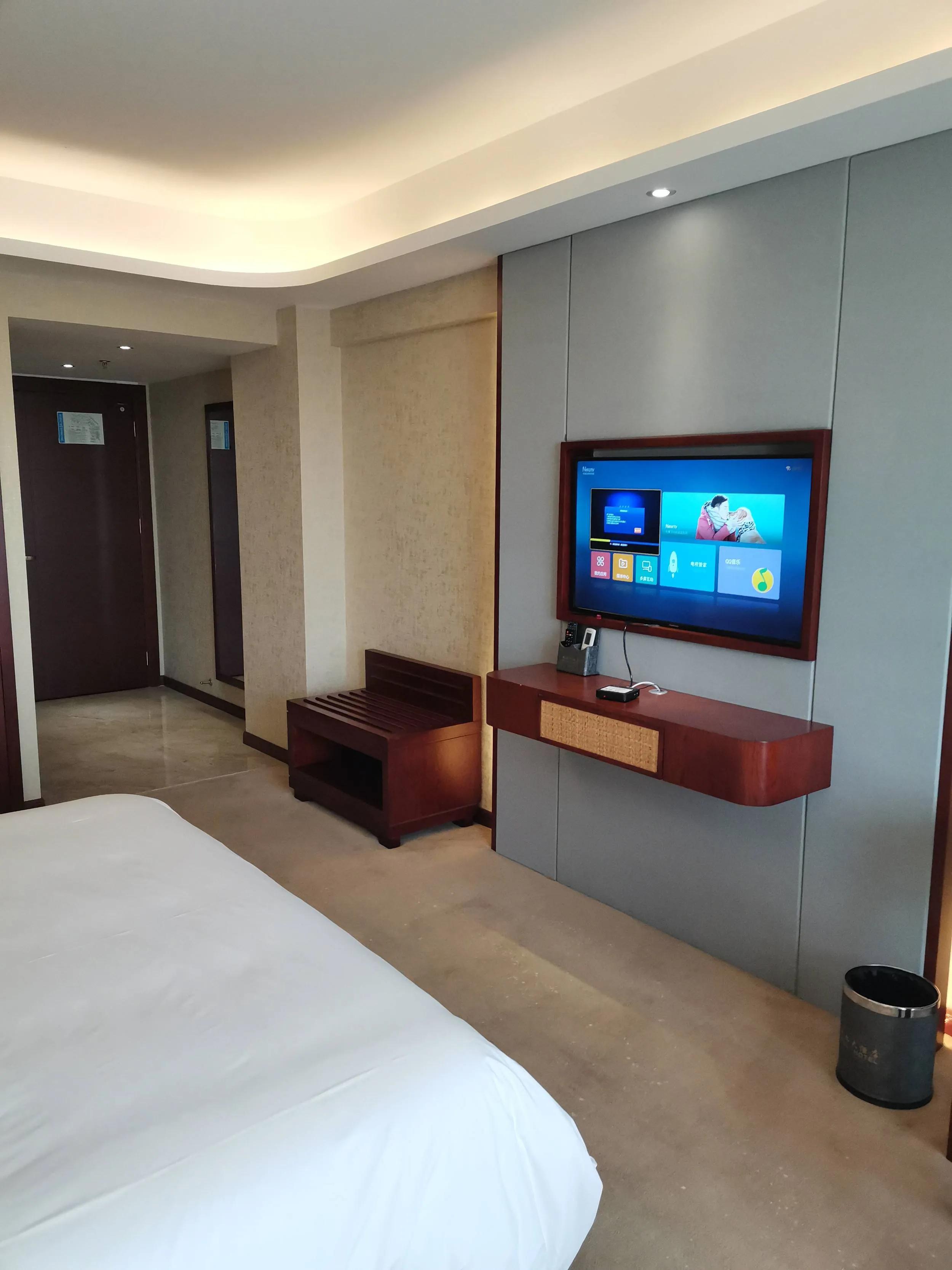 非夫妻关系异性住宾馆犯法吗,民法典非夫妻同住宾馆违法吗