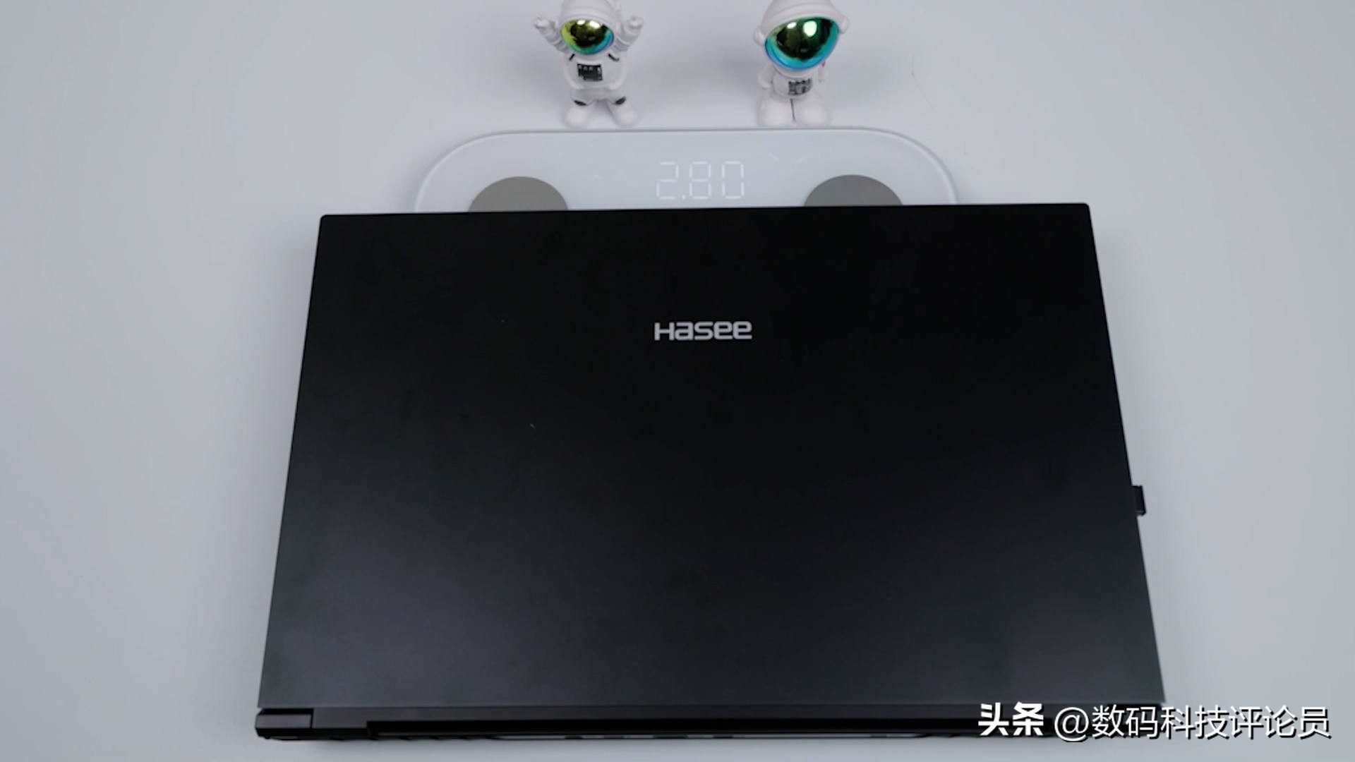 神舟战神g12-da9nt评测,神舟战神g10da9nt3070ti测评