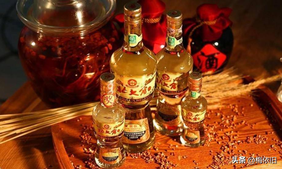 酒桌座次安排的礼仪有哪些,酒桌座位的讲究和规矩