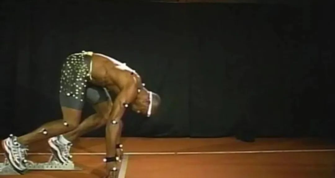 日本德国足球1:2半决赛结果胜平负,日本2比1逆转德国最后几秒