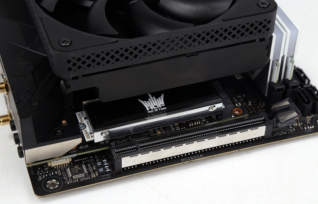 乔思伯新款itx机箱,乔思伯t8itx机箱该怎么配