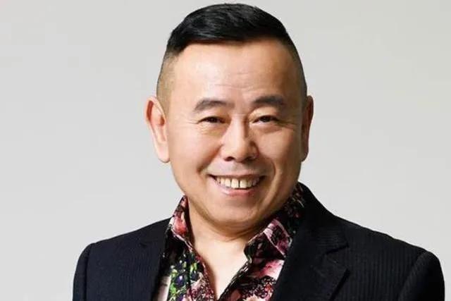 央视春晚李谷一每次登台唱的曲目,李谷一参加了多少年春晚