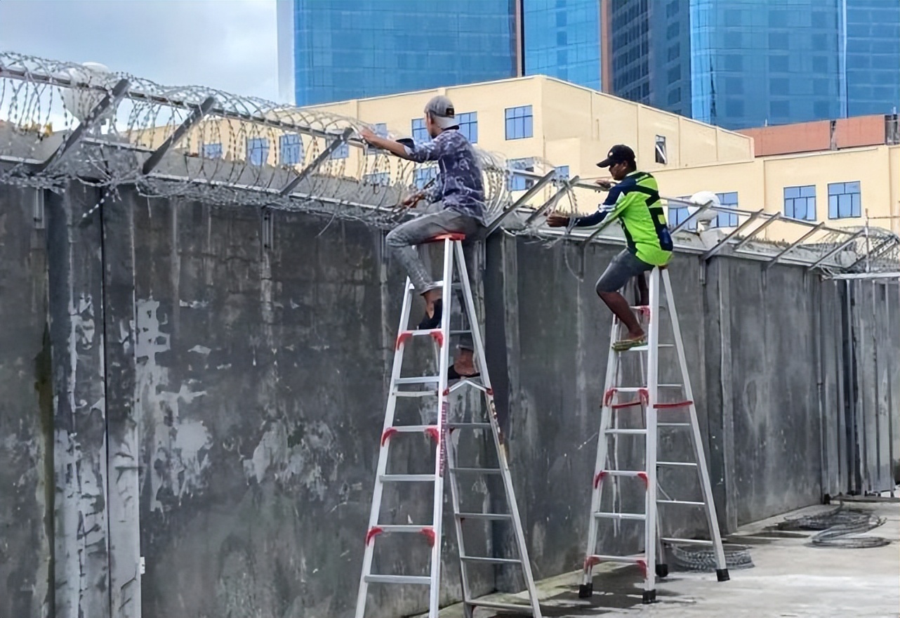 柬埔寨4天捣毁63个赌博窝点,有中国人趁机逃脱:曾被称“行走的美金”,24岁女孩遭4次倒卖