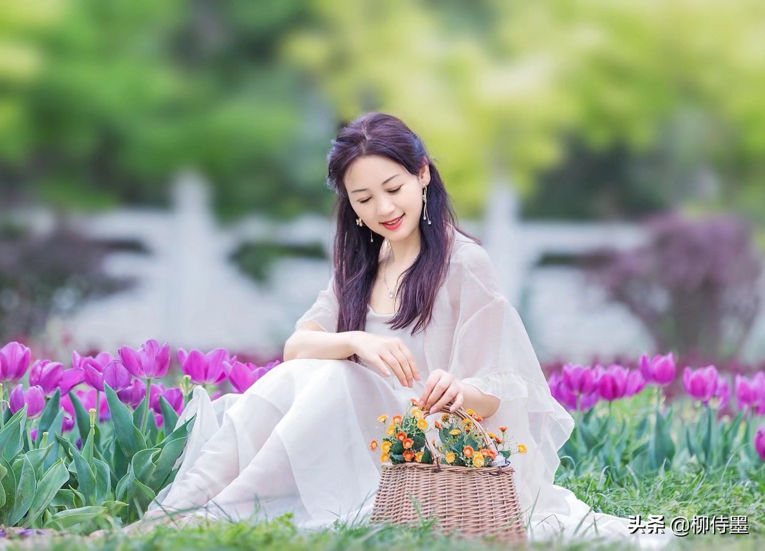 拍照技巧与角度双人,拍照不会摆动作不自然咋办