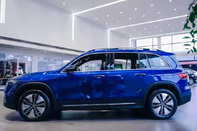 奔驰eqb260隐藏功能大全,奔驰eqb260驾驶感受如何