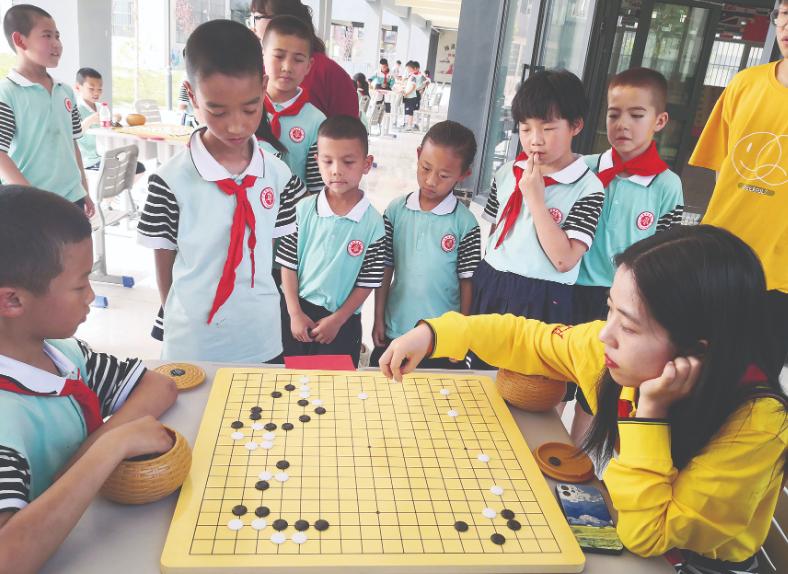 学思想强*党**性重实践建新功丨2023棋牌项目西部行公益活动走进*疆新**沙雅传统体育项目很潮很有范儿