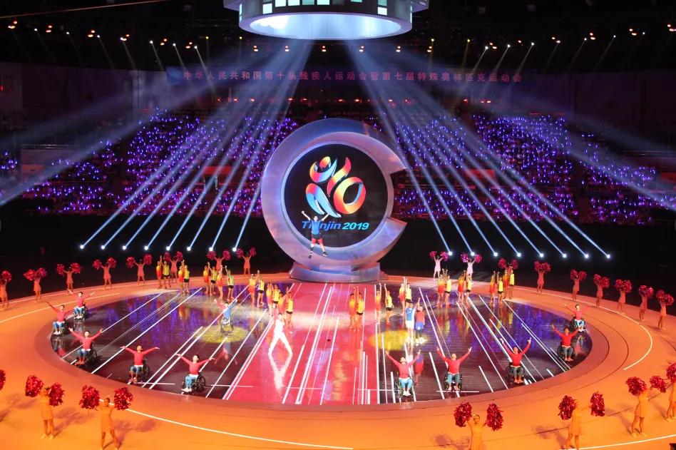 中国残疾人励志震撼短片,政府对残疾人事业的关心