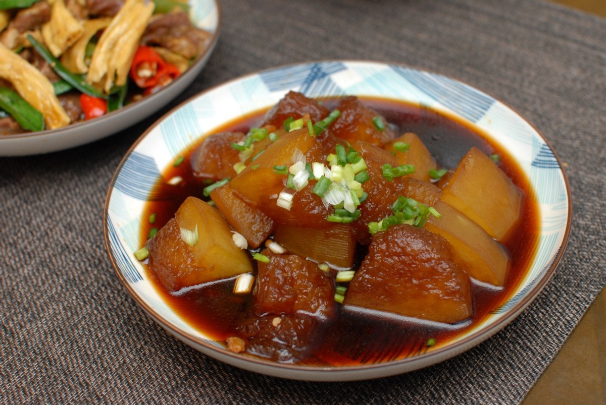 苏泊尔新出的一款高颜值电压力锅,苏泊尔电压力锅哪一款比较好用