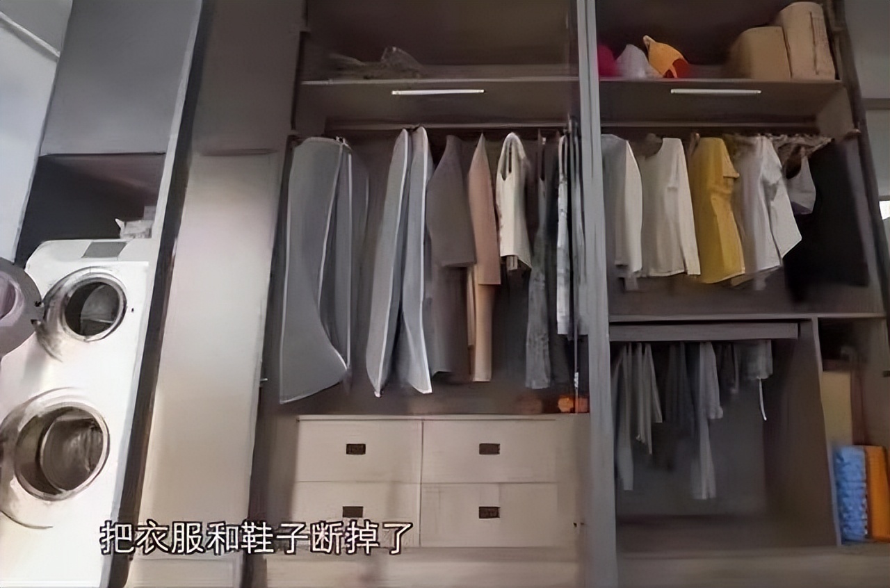 断舍离女孩火上央视抖音号,断舍离的女生抖音