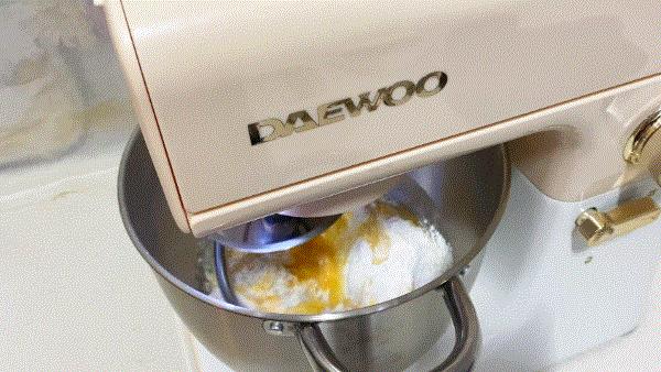 厨师机最好用什么样的,厨师机选择哪个牌子好一点