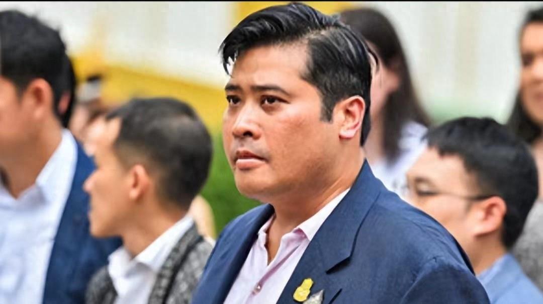 神兽梵真福气未尽,勋章授予引谣言,府中大喜公主宠