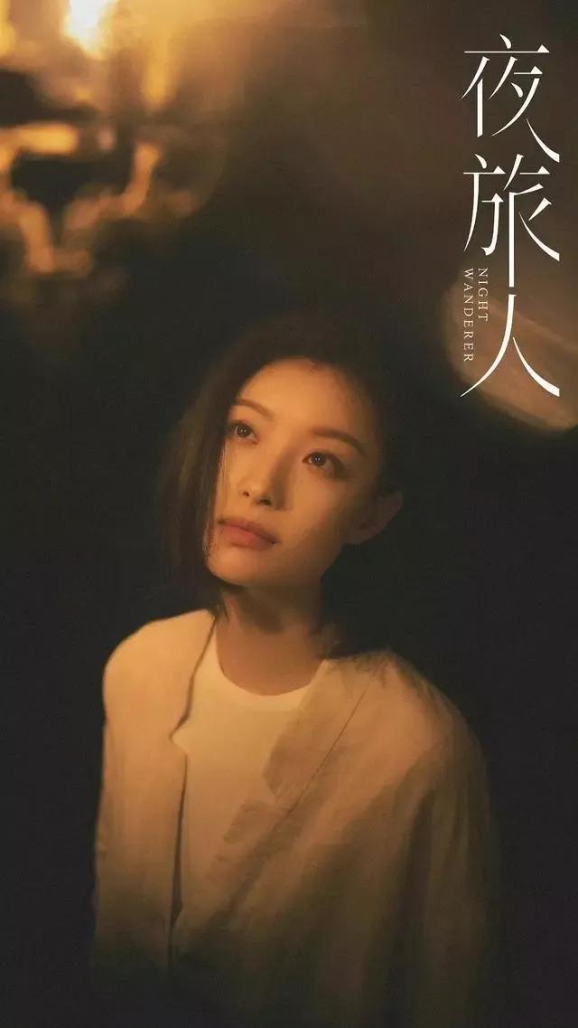 刘亦菲宋轶蓝色礼服,刘亦菲和宋轶谁更美