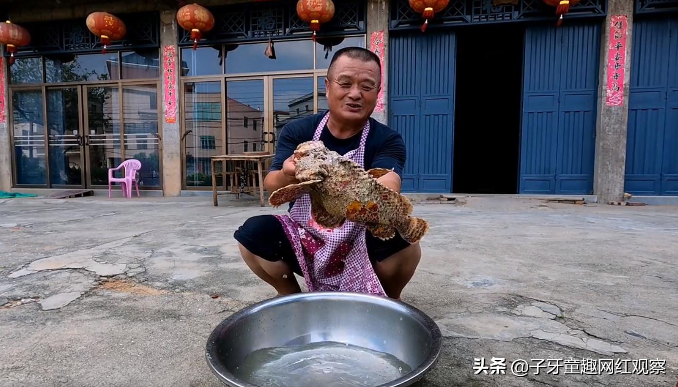 阿胖山做海鲜大咖,阿胖山做美食