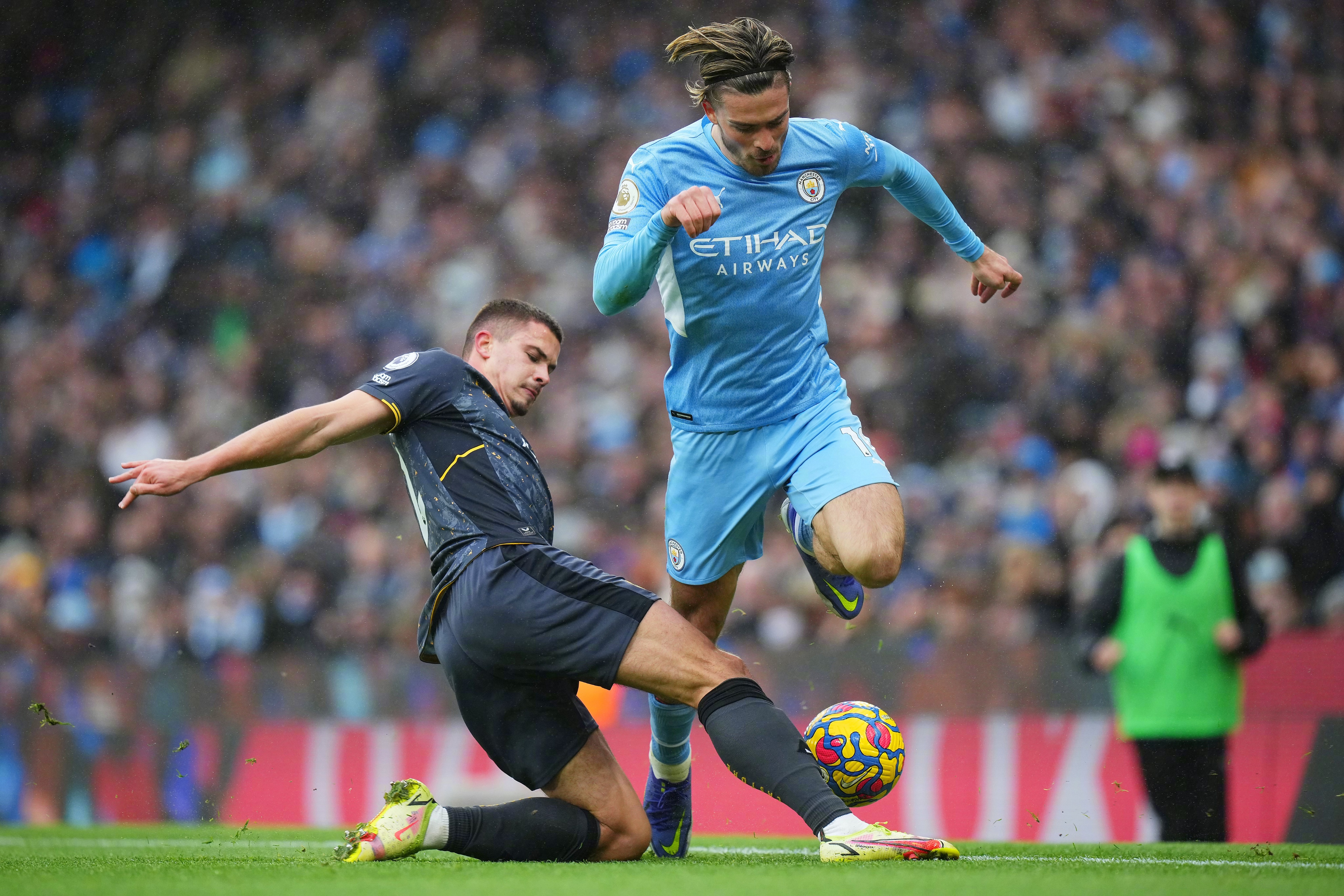 沉迷于女色！足坛标王成本赛季最大水货，英格兰户口本确实不靠谱