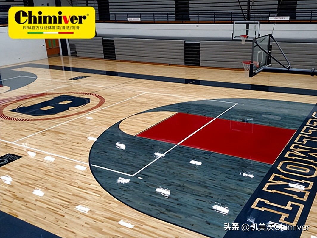 室外篮球场地胶防滑材料,篮球场木质地板如何防滑穿什么鞋