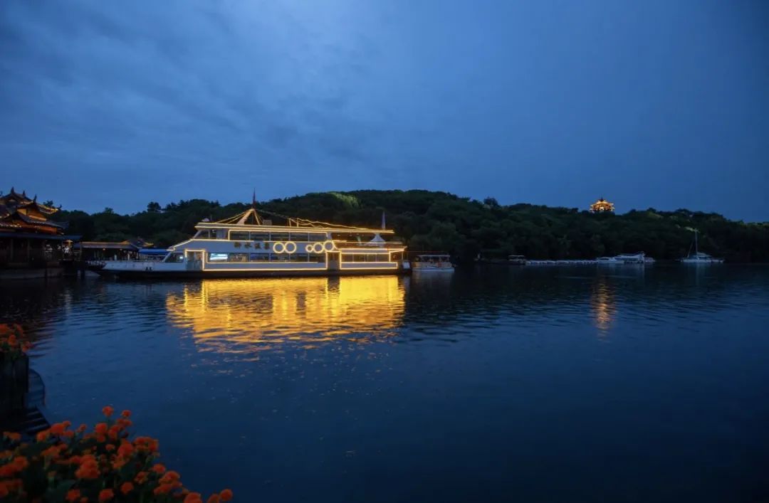 魔都温泉洗浴,魔都温泉酒店