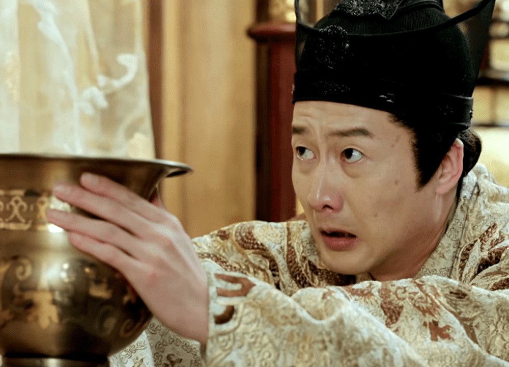 太监竟然还有女儿身，净身手段比男人还要残忍，结局更是令人唏嘘