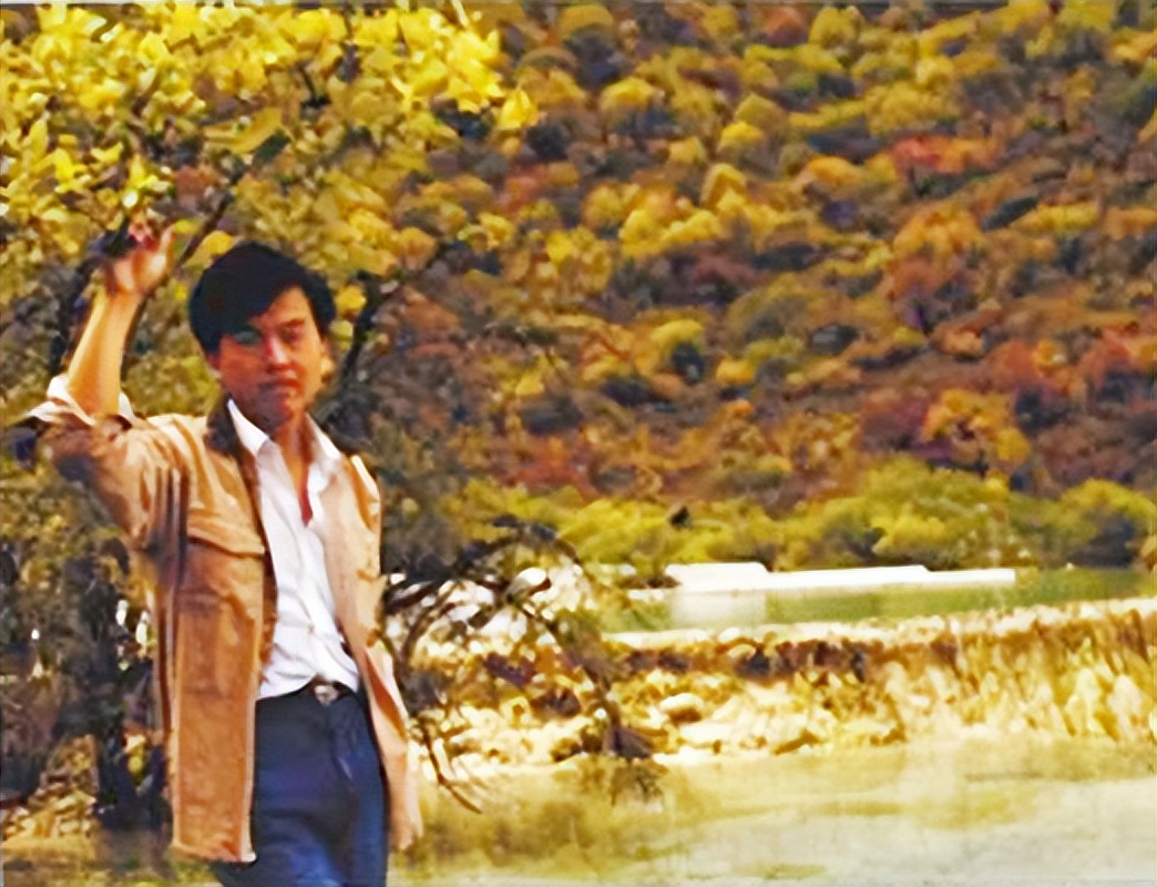 央视名嘴张泽群母亲瘫痪,张泽群母亲去世