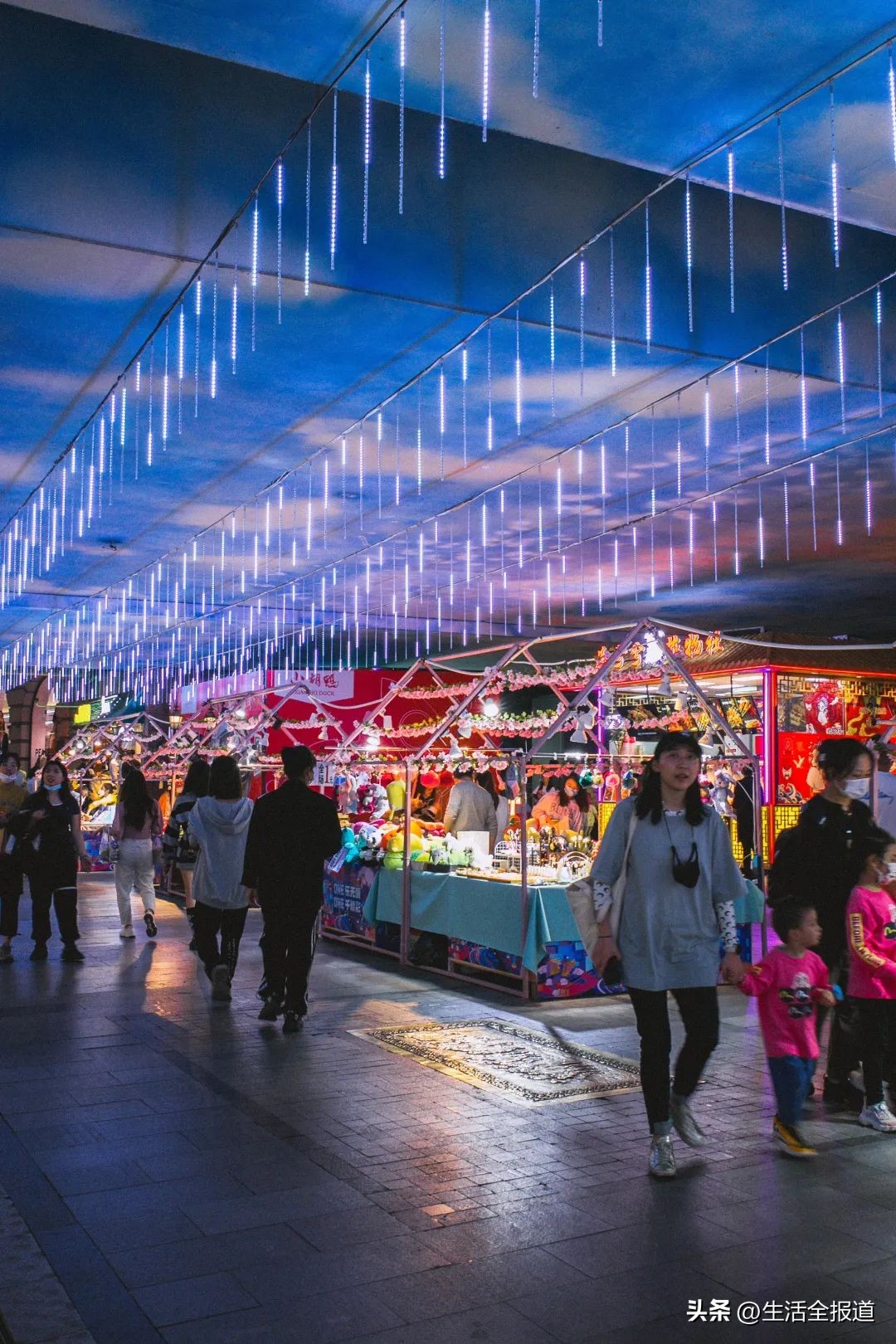 楚河汉街从哪里开始逛,浪花旅行好玩吗