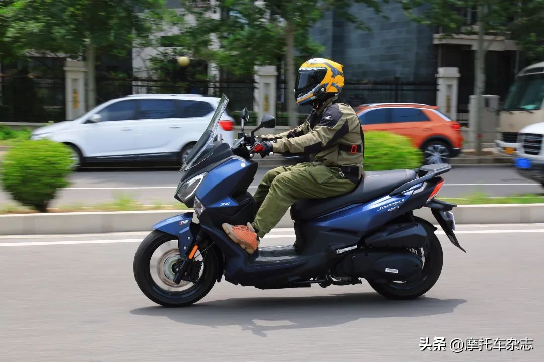 舒适轻松又有劲儿试驾三阳joymax,三阳joymaxz这车怎么样