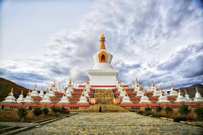 稻城川西环线旅游攻略,四川稻城旅游最佳路线
