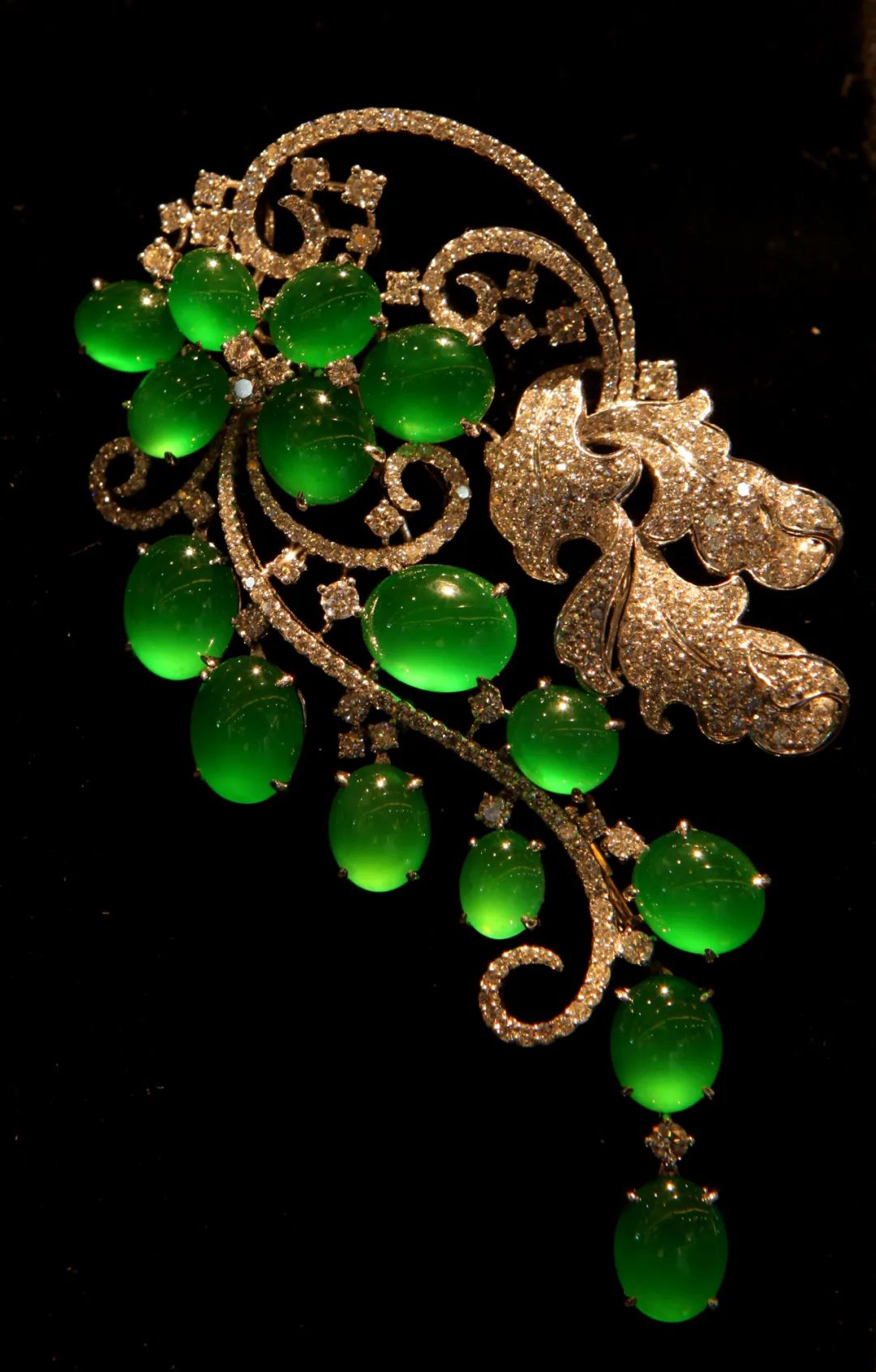 西南边陲的魅力琥珀之城腾冲,腾冲中国翡翠第一城中国琥珀之都