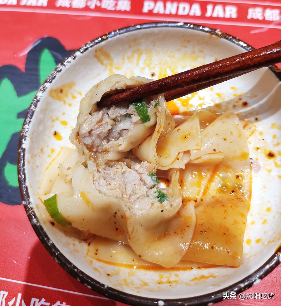 这种开在沈阳的连锁成都小吃餐厅，竟然没怎么踩雷