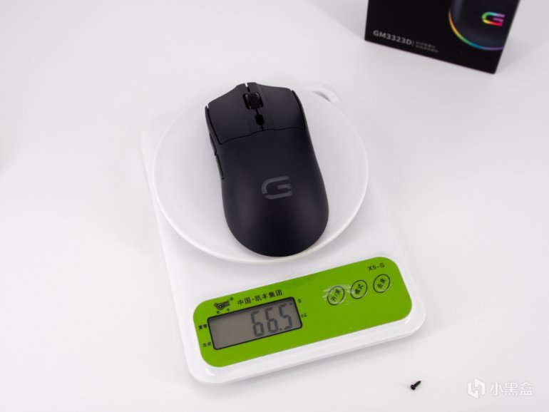 仅需40块的究极性价比鼠标，但我不建议你买——戴记严选3323D
