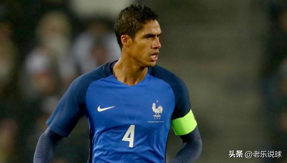 双鬼拍门足球犯不犯规,法国队吉鲁视频